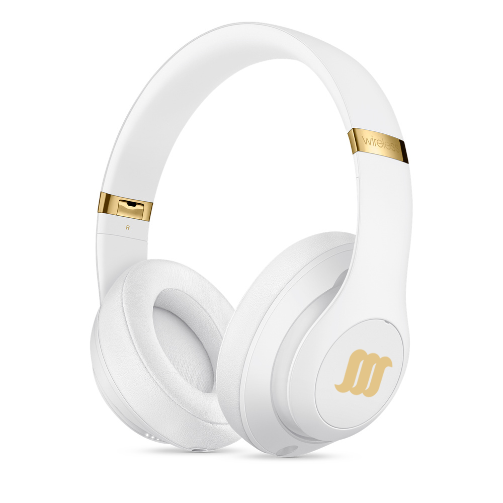 White WaveStudio with gold trim. 